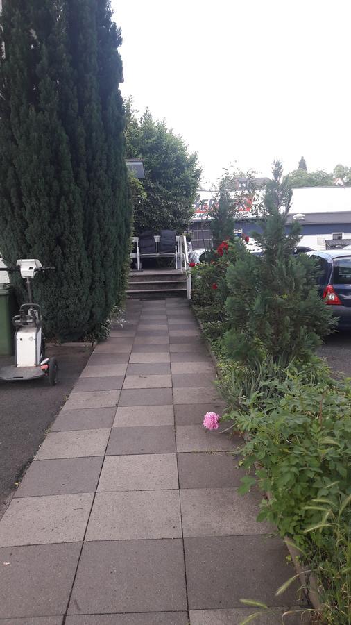 A&S Ferienwohnungen Roonstrasse Bonn Exterior photo